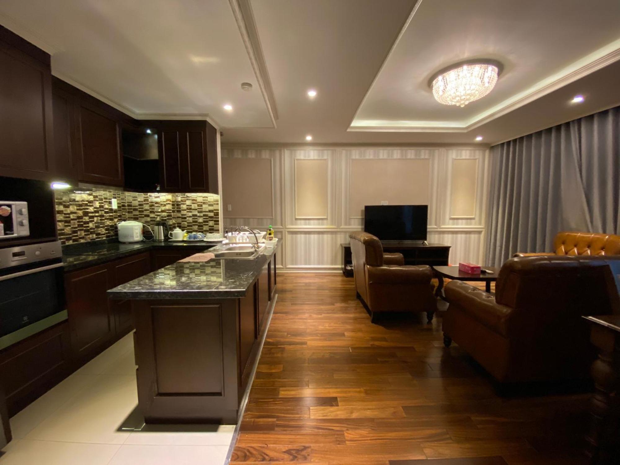 Leman Luxury By M Suites *