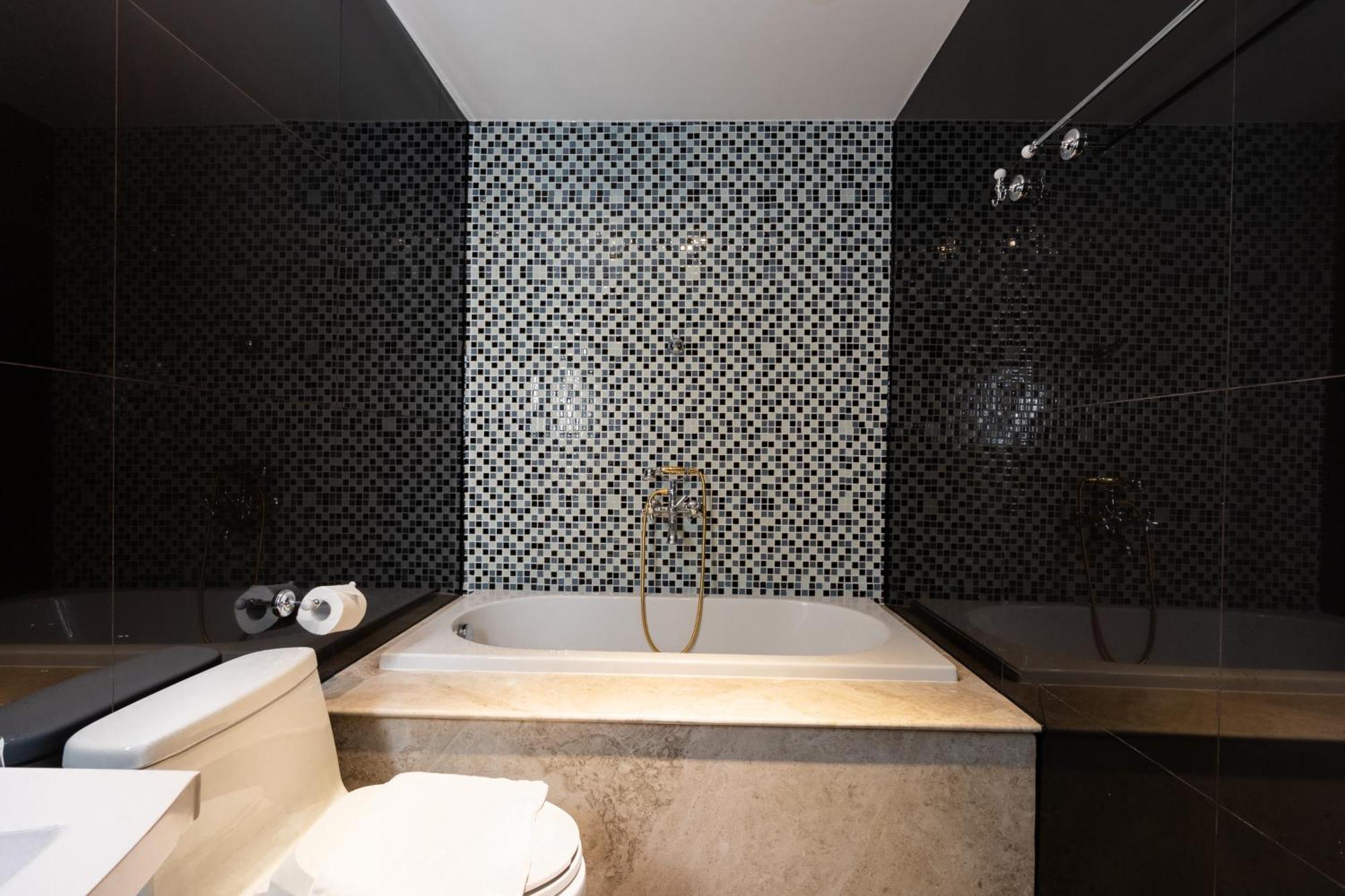 Leman Luxury By M Suites TP. Hồ Chí Minh