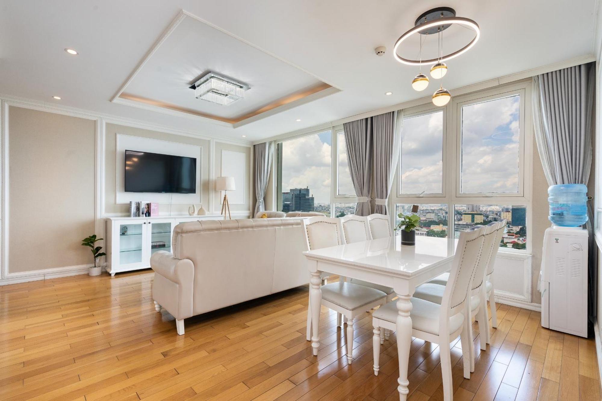 Leman Luxury By M Suites TP. Hồ Chí Minh
